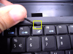 Replace Acer Aspire 7000 9300 9410 keyboard-4
