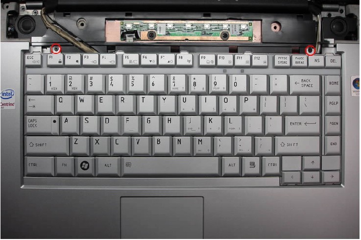 Remove Toshiba Satellite L300 L300D L305 L305D keyboard-3